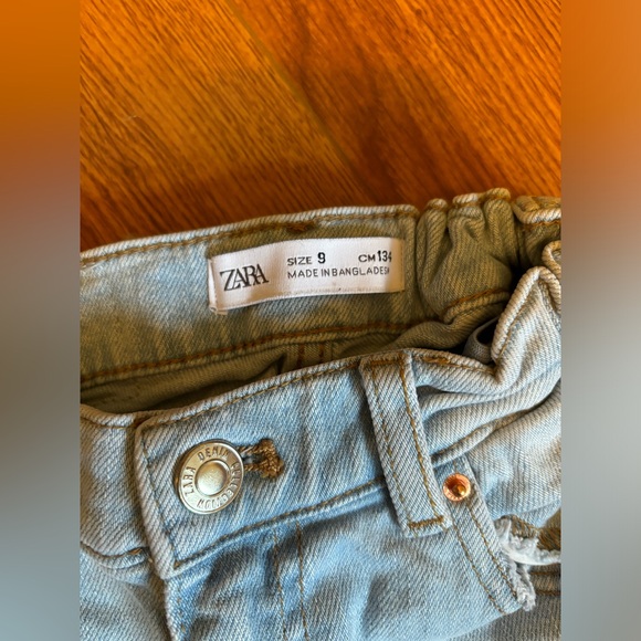 Zara Flare Jeans for Kids - Picture 4 of 4